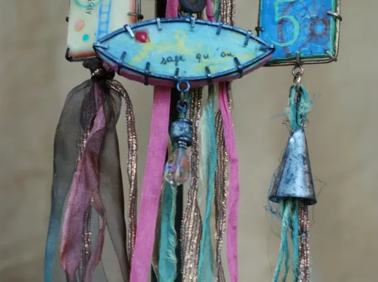 Adorn Me! Encaustic Jewelry Workshops Present a Variety of Techniques